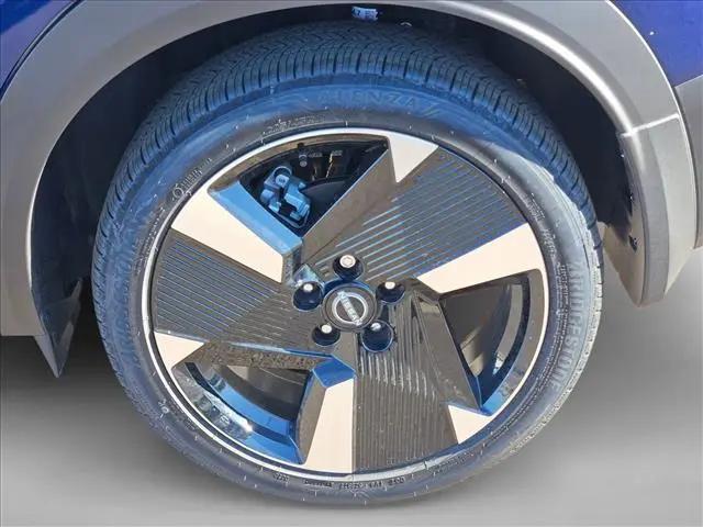 2025 Nissan Kicks SR Intelligent AWD