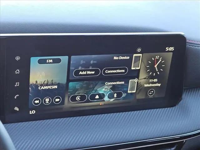 2025 Nissan Kicks SR Intelligent AWD