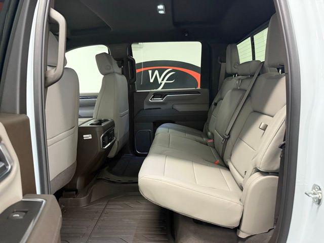 2026 GMC Sierra 2500HD Crew Cab, Standard Bed, SLT, 4WD