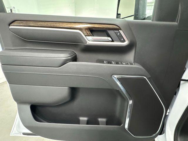 2026 GMC Sierra 3500HD SLE