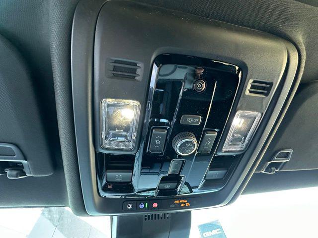 2026 GMC Yukon XL 4WD Denali