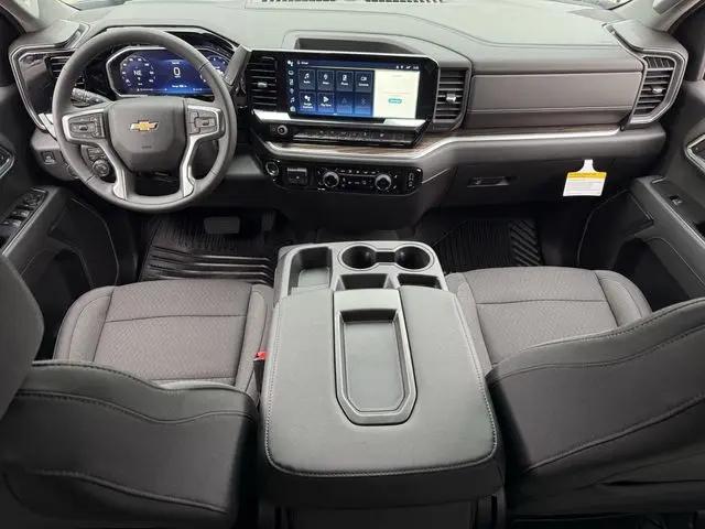 2026 Chevrolet Silverado 1500 2WD Crew Cab Short Bed LT