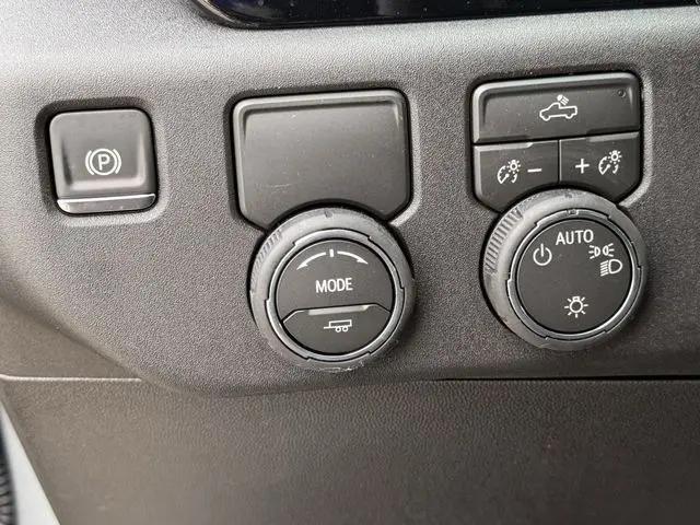 2026 Chevrolet Silverado 1500 2WD Crew Cab Short Bed LT