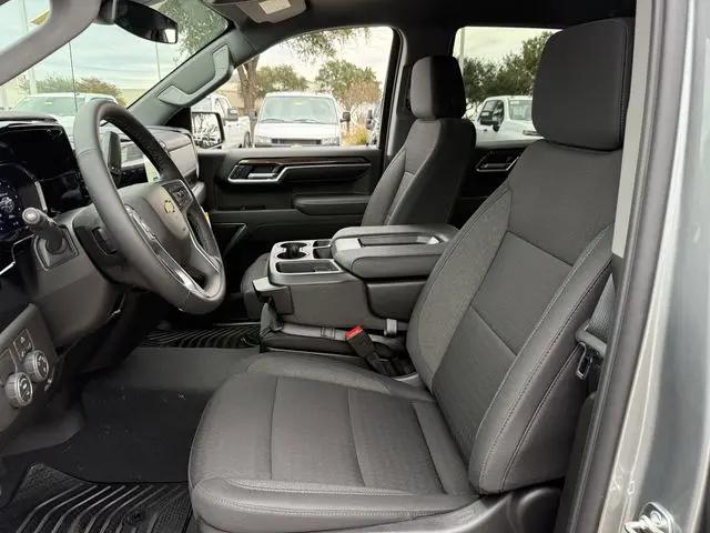 2026 Chevrolet Silverado 1500 2WD Crew Cab Short Bed LT