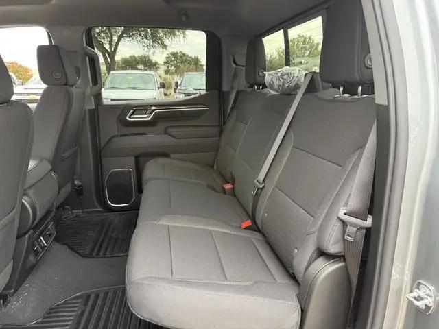 2026 Chevrolet Silverado 1500 2WD Crew Cab Short Bed LT
