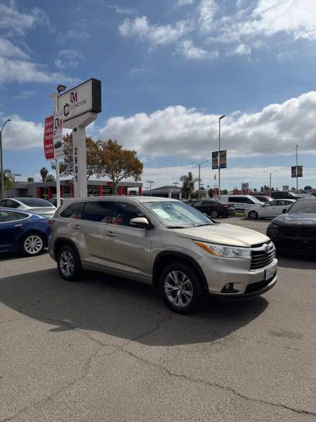 2014 Toyota Highlander LE V6