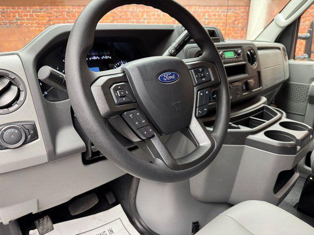 2026 Ford E-350 Cutaway Base