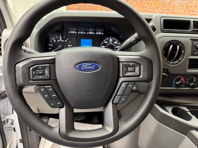 2026 Ford E-350 Cutaway Base