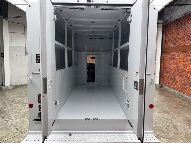 2026 Ford E-350 Cutaway Base