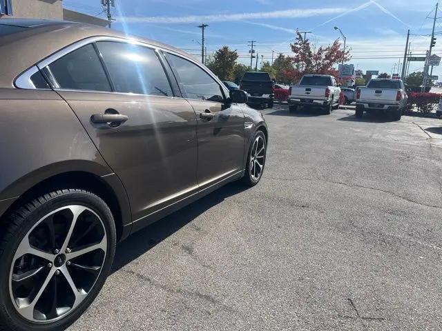 2015 Ford Taurus SEL