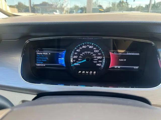 2015 Ford Taurus SEL