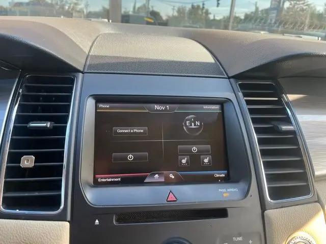 2015 Ford Taurus SEL