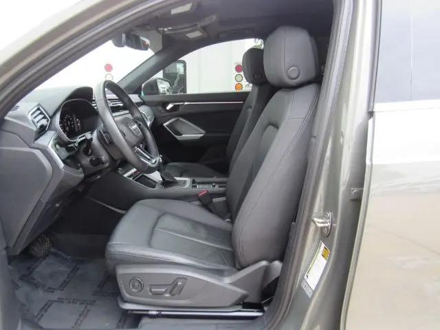 2022 Audi Q3 Premium Plus 45 TFSI S line quattro Tiptronic