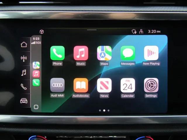 2022 Audi Q3 Premium Plus 45 TFSI S line quattro Tiptronic