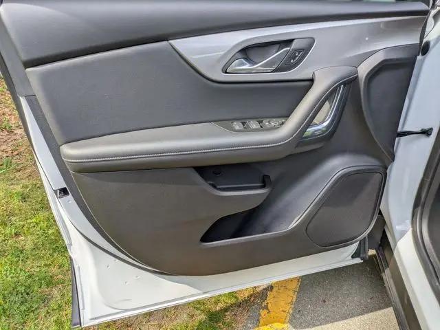 2025 Chevrolet Blazer FWD 2LT