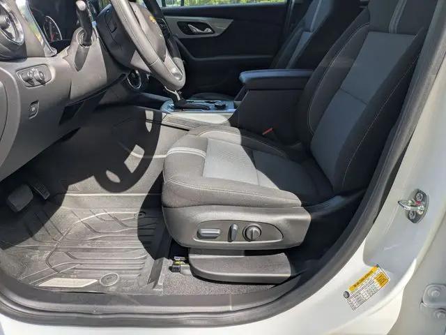 2025 Chevrolet Blazer FWD 2LT
