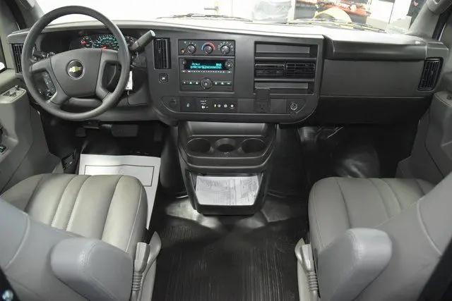 2025 Chevrolet Express Cargo Van RWD 2500 Regular Wheelbase WT