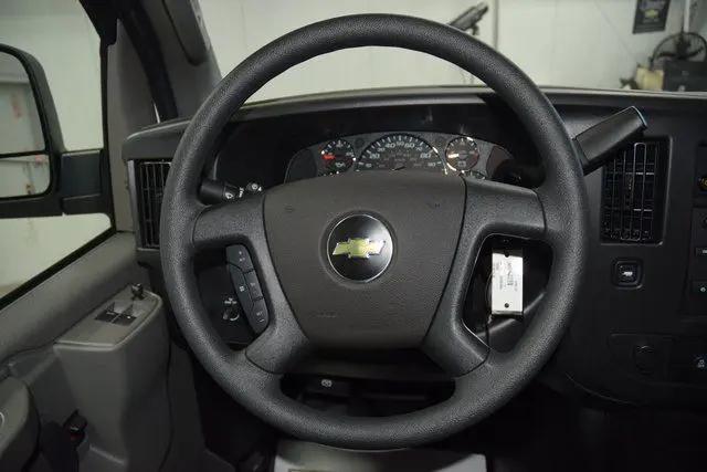 2025 Chevrolet Express Cargo Van RWD 2500 Regular Wheelbase WT