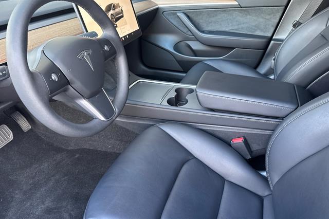 2023 Tesla Model 3 Rear-Wheel Drive