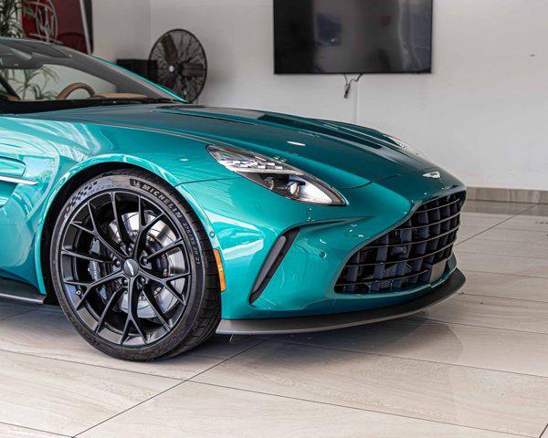 2025 Aston Martin Vantage Base 2025 Aston Martin Vantage Base