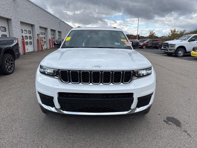 2023 Jeep Grand Cherokee L Laredo 4x4 2023 Jeep Grand Cherokee L Laredo 4x4