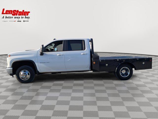 2025 Chevrolet Silverado 3500HD Chassis LT