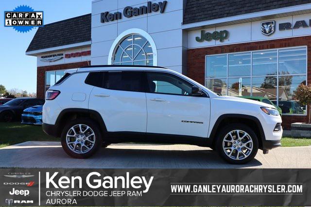 2022 Jeep Compass Latitude Lux 4x4 2022 Jeep Compass Latitude Lux 4x4