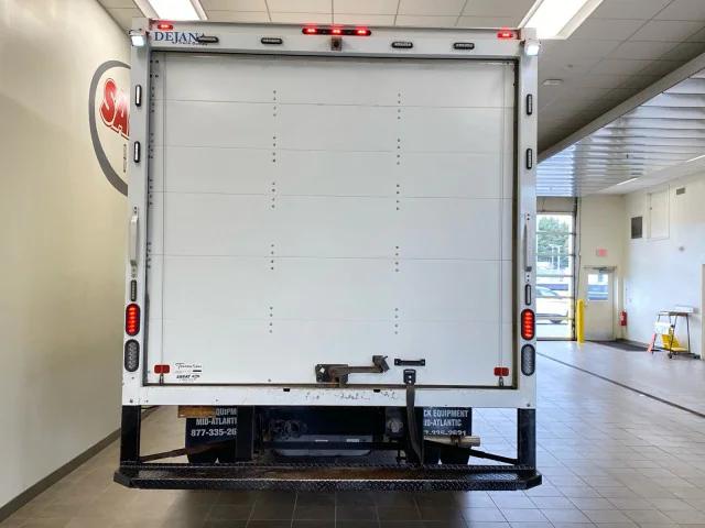 2023 Ford E-450 Cutaway Chassis 176" WB