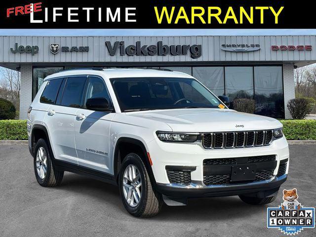 2022 Jeep Grand Cherokee L Laredo 4x4 2022 Jeep Grand Cherokee L Laredo 4x4