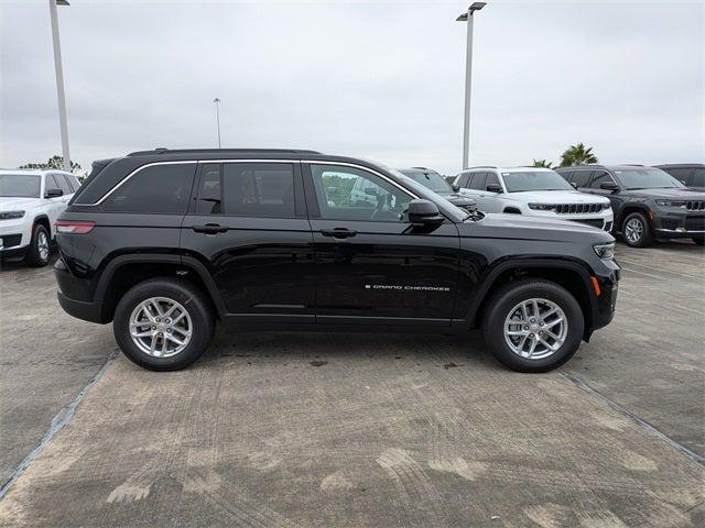 2025 Jeep Grand Cherokee GRAND CHEROKEE LAREDO X 4X2 2025 Jeep Grand Cherokee GRAND CHEROKEE LAREDO X 4X2