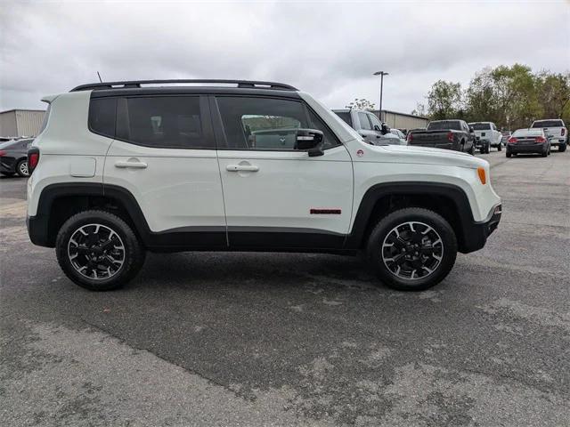 2023 Jeep Renegade Trailhawk 4x4 2023 Jeep Renegade Trailhawk 4x4