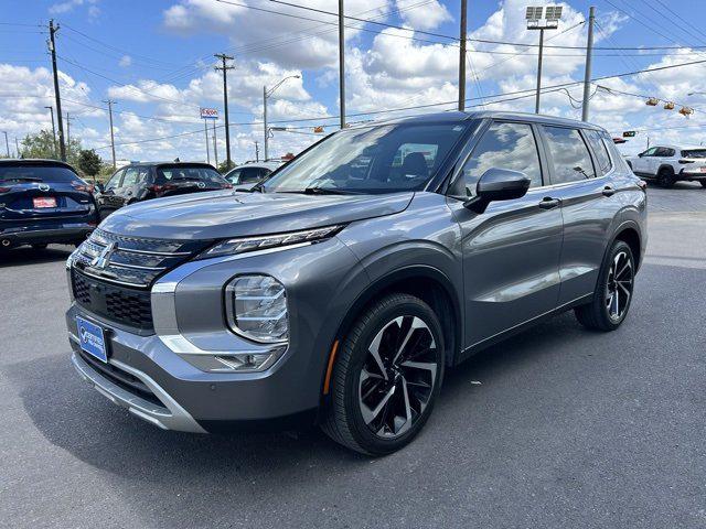 2023 Mitsubishi Outlander SE Black Edition 2WD 2023 Mitsubishi Outlander SE Black Edition 2WD