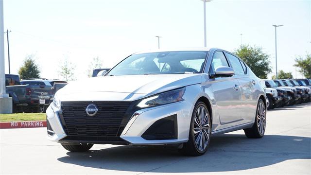 2023 Nissan Altima SL FWD