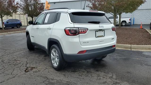 2024 Jeep Compass Latitude 4x4 2024 Jeep Compass Latitude 4x4