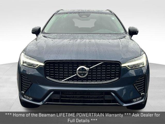 2024 Volvo XC60 B5 Plus Dark Theme