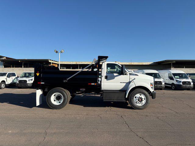 2025 Ford F-750 Unknown