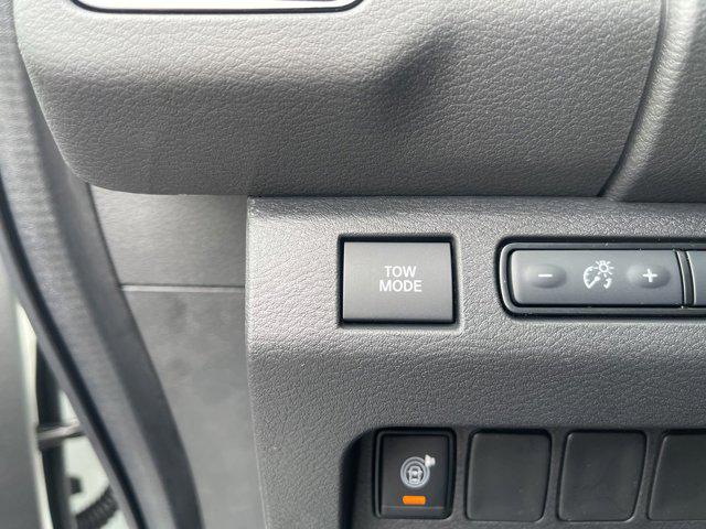 2026 Nissan Frontier Crew Cab PRO-X 4x2