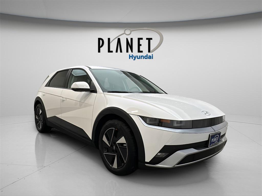 2026 Hyundai IONIQ 5 SE