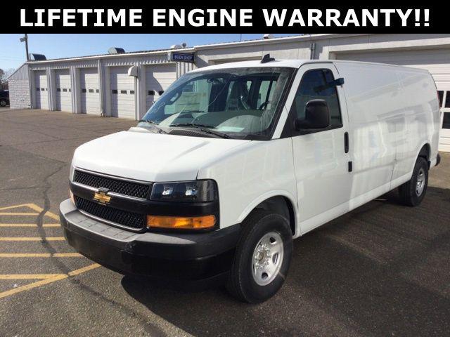 2025 Chevrolet Express Cargo Van RWD 3500 Extended Wheelbase WT