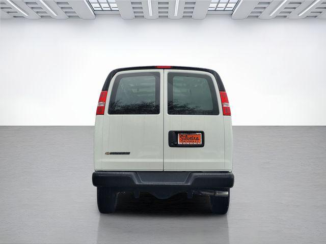2025 Chevrolet Express Cargo Van RWD 3500 Extended Wheelbase WT