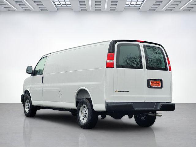 2025 Chevrolet Express Cargo Van RWD 3500 Extended Wheelbase WT