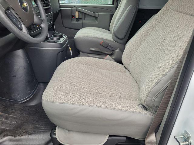 2025 Chevrolet Express Cargo Van RWD 3500 Extended Wheelbase WT