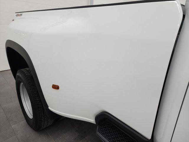 2024 Chevrolet Silverado 3500HD 4WD Crew Cab Long Bed LT
