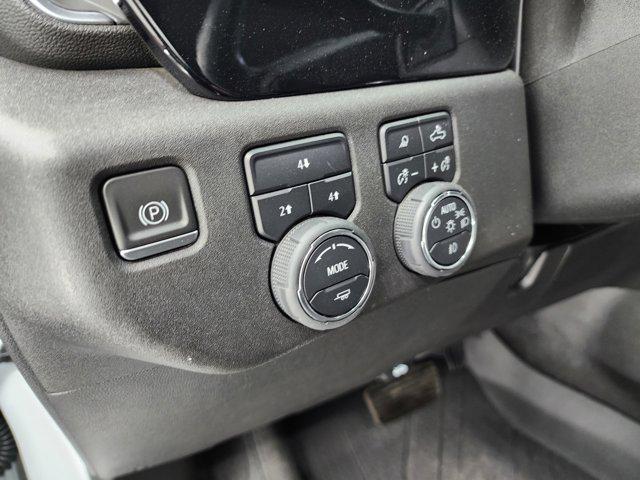 2024 Chevrolet Silverado 3500HD 4WD Crew Cab Long Bed LT
