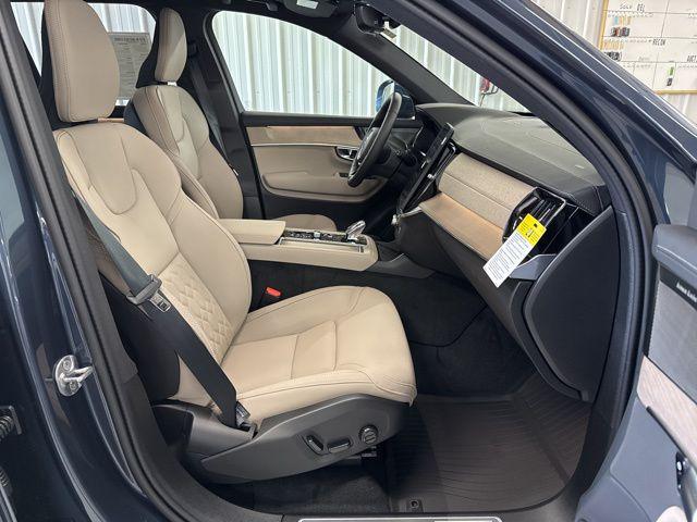 2026 Volvo XC90 B5 Plus 7-Seater