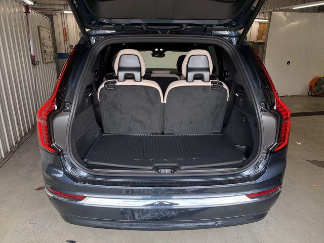 2026 Volvo XC90 B5 Plus 7-Seater
