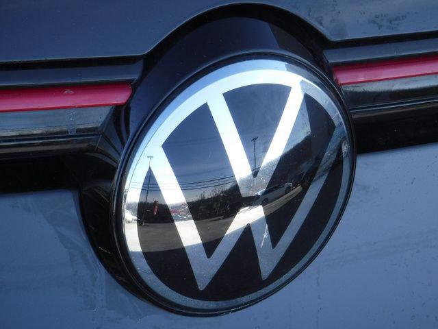 2024 Volkswagen Golf GTI 2.0T S