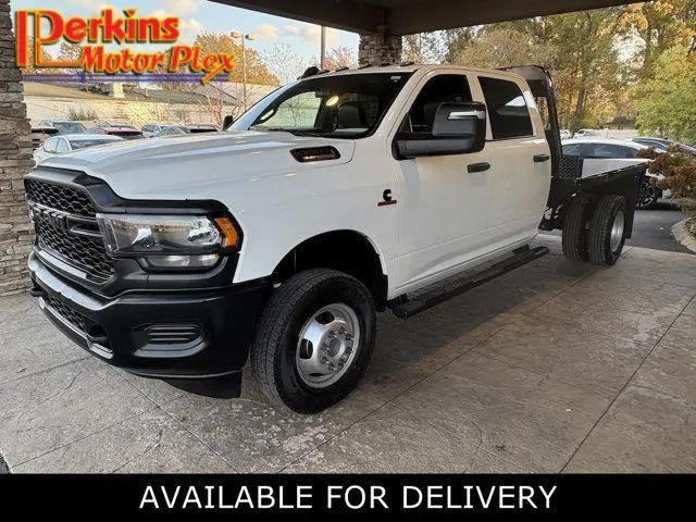 2023 Ram 3500 Tradesman Crew Cab 4x4 8' Box for sale in Mayfield, KY