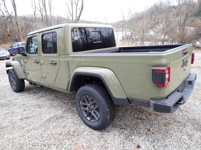 2026 Jeep Gladiator GLADIATOR SPORT S 4X4 2026 Jeep Gladiator GLADIATOR SPORT S 4X4