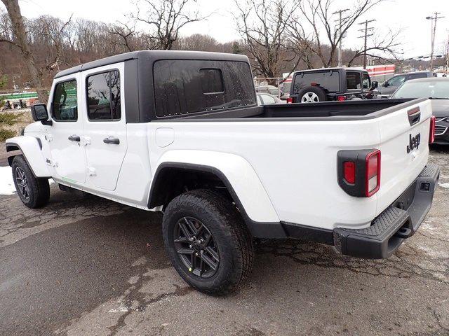 2026 Jeep Gladiator GLADIATOR SPORT S 4X4